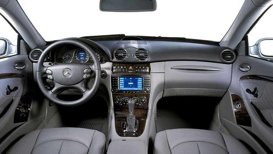 poste radio 2 din mercedes clk w209