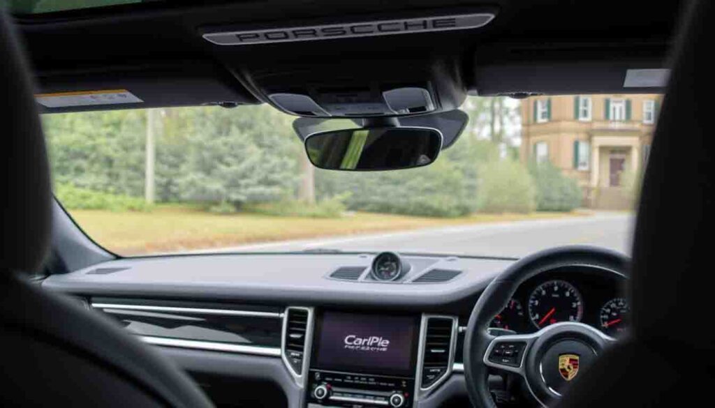 Porsche apple carplay